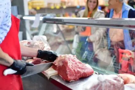 Comer carne vacuna, cada vez más caro: consumo cayó 12%