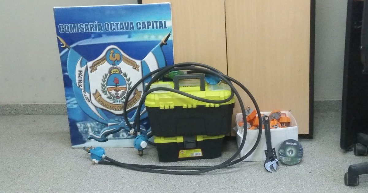 Robo en una ferretería de Corrientes: dos detenidos y buscan a una mujer