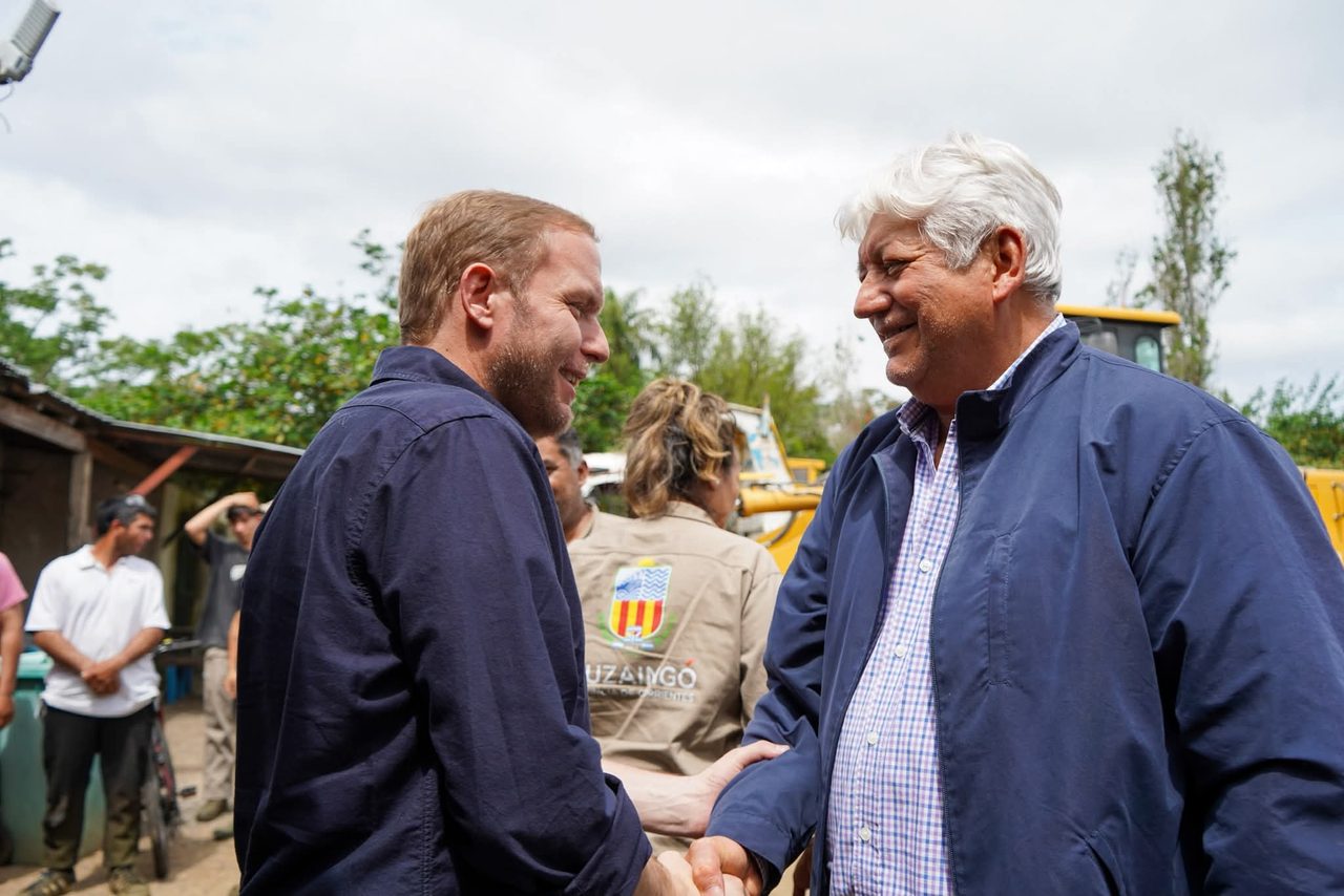 Entregan borcegos al personal de Obras y Servicios Públicos