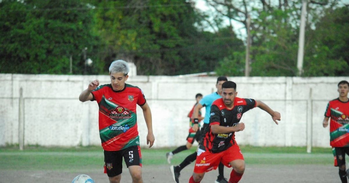 Cambá Cuá lidera el Oficial tras la fecha 14