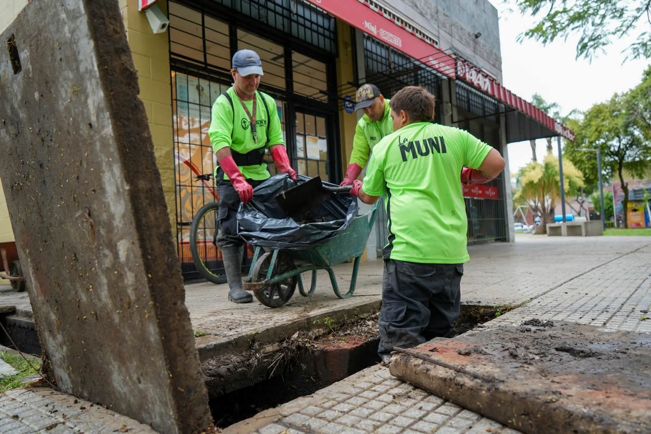 Refuerzan limpieza y mantenimiento en el Mercado Ex Vía