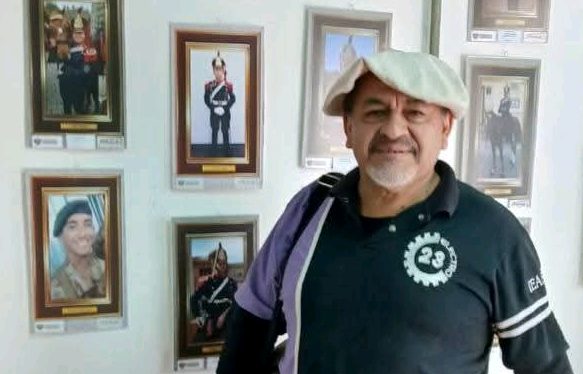 Un exalumno de la Escuela Victoria visitó el Centro Sanmartiniano