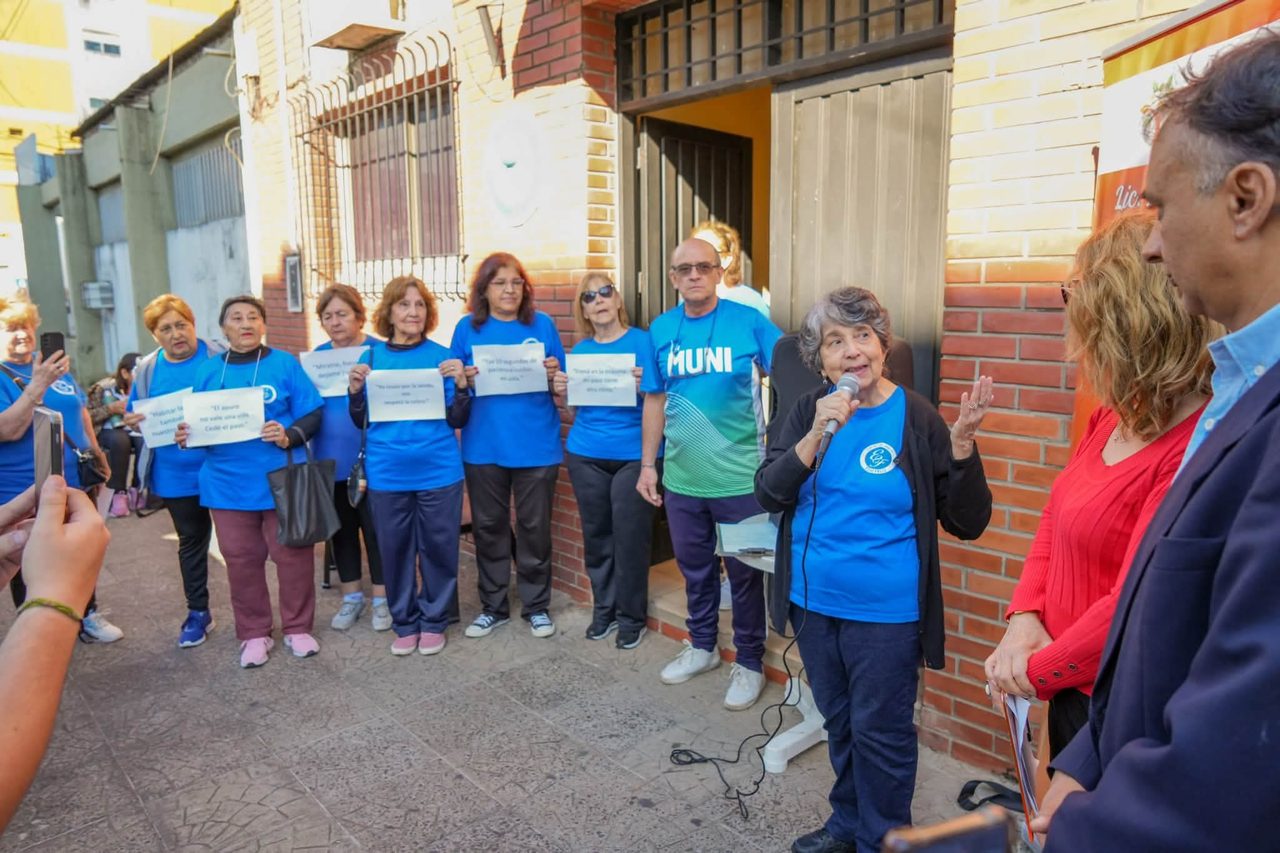 Nueva jornada para proteger a peatones mayores al cruzar