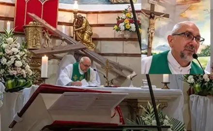 Un sacerdote murió aplastado por una cruz durante una misa en Guayaquil