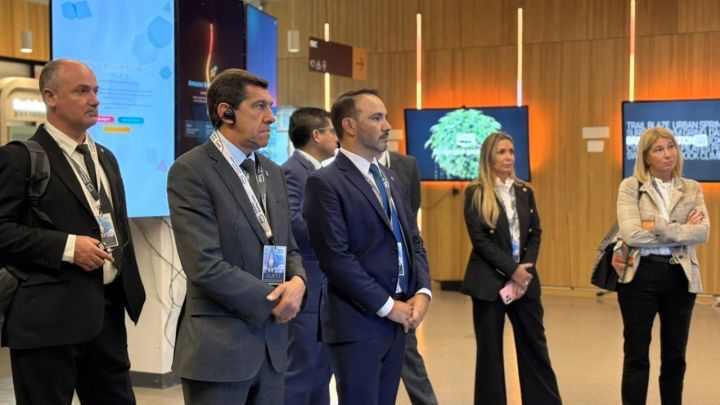 Valdés viajará a París con Milei para mostrar el potencial forestal correntino