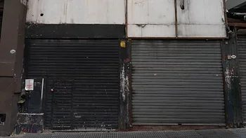 Cerraron casi 1.000 empresas en un mes