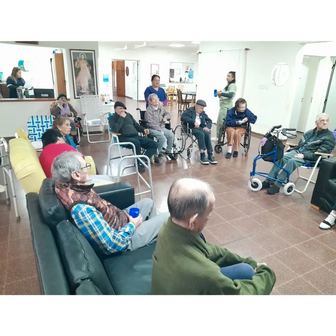 Taller de higiene y autocuidado para adultos mayores