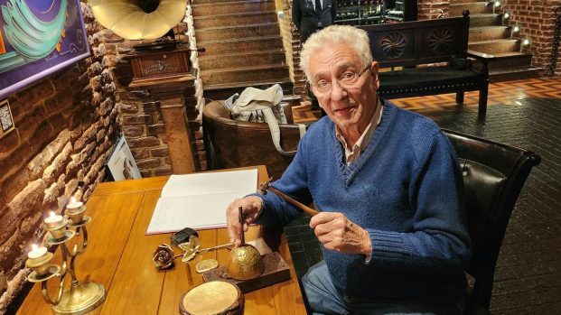 Corrientes homenajeará al orfebre Juan Carlos Pallarols