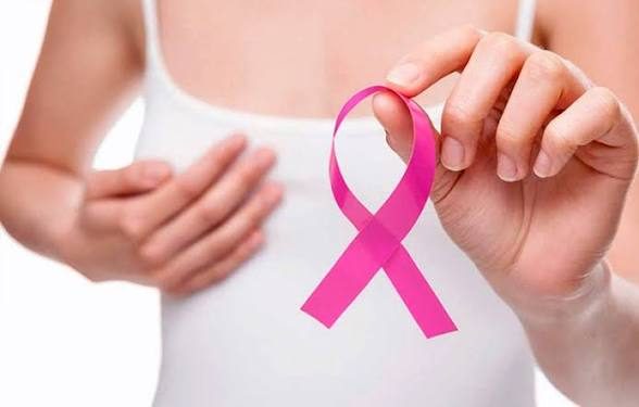 Santo Tomé se vistió de rosa para hablar de prevención del cáncer