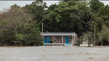 La crecida del Paraná ya dejó 754 personas fuera de sus casas en Corrientes