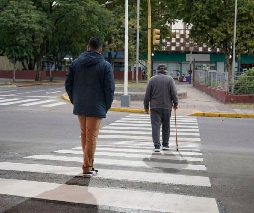 Campaña vial para proteger a peatones mayores