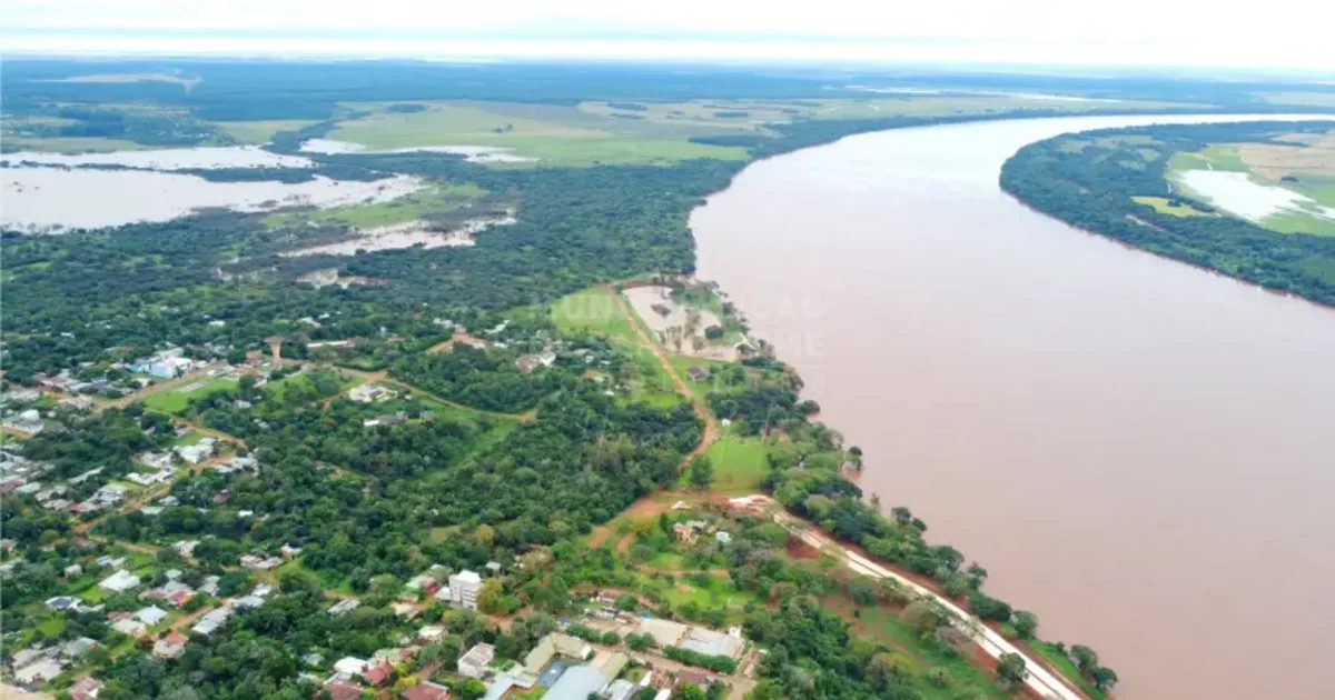 Corrientes: crecida del río Uruguay pone en riesgo la navegación
