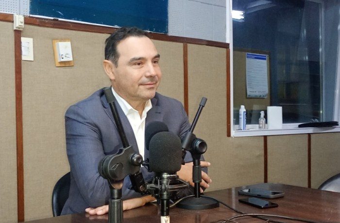 Valdés impulsa un puerto en Ituzaingó y más exportación de madera