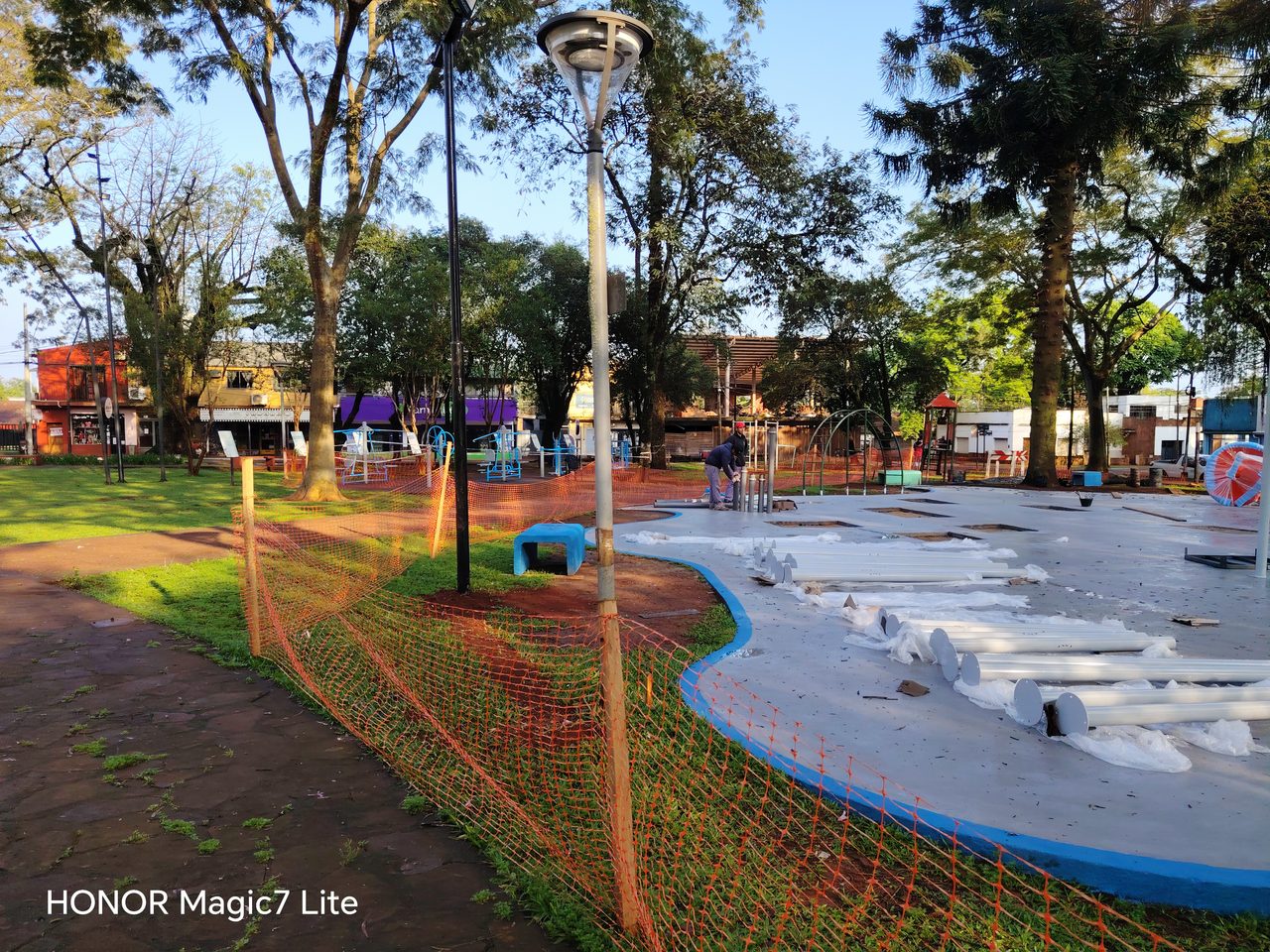 Avanza la renovación de la Plaza Libertad en Virasoro