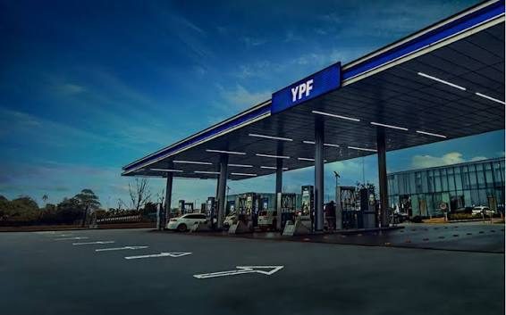 Preska anuló la condena de u$s16.100 millones contra Argentina por YPF