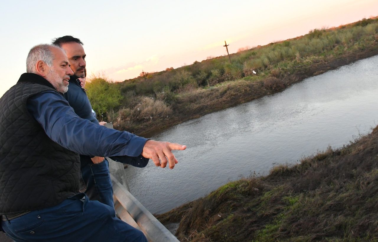 Valdés anunció obras hídricas para frenar el impacto de El Niño