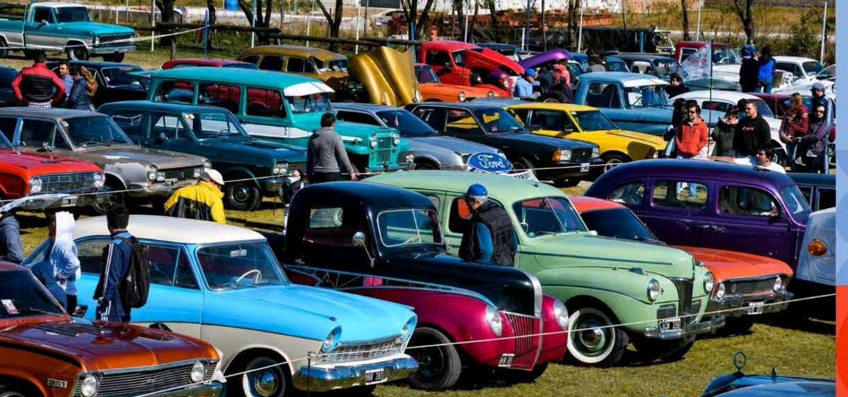 Garaví se prepara para su primer encuentro de autos clásicos
