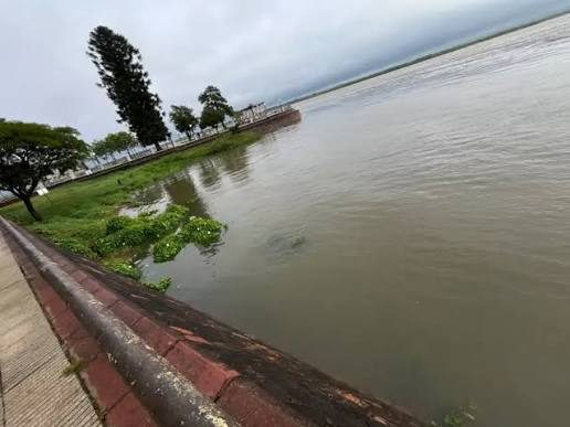 El Paraná superó los 5 metros en Corrientes y sigue en ascenso