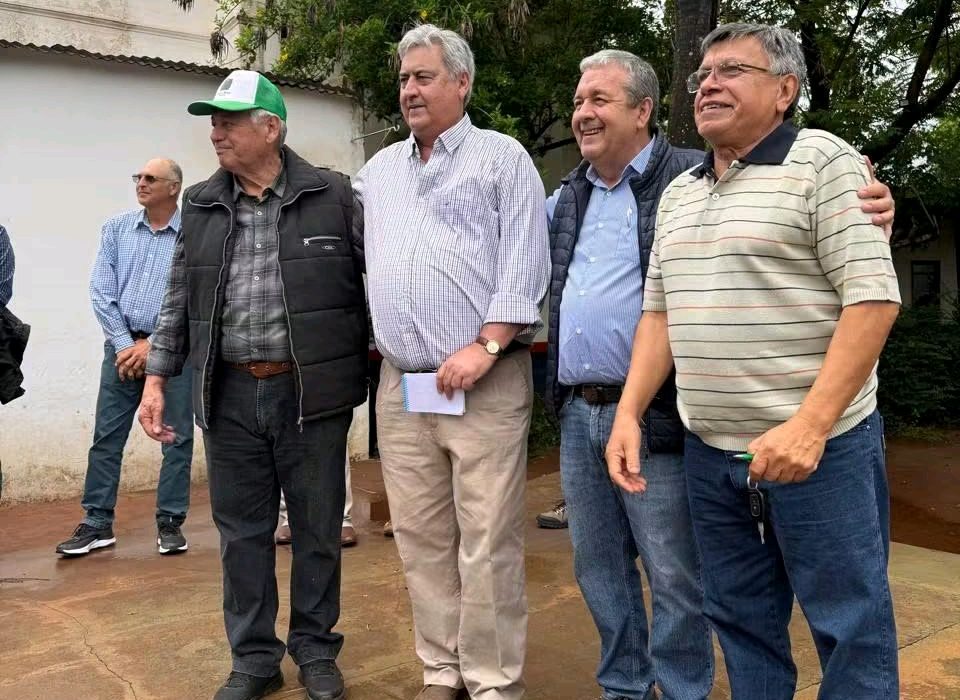 Exalumnos del Agrotécnico premiados en el certamen Virasoro Porá