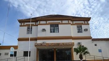 Se rompieron dos frascos de acetato de butilo en el Hospital Vidal