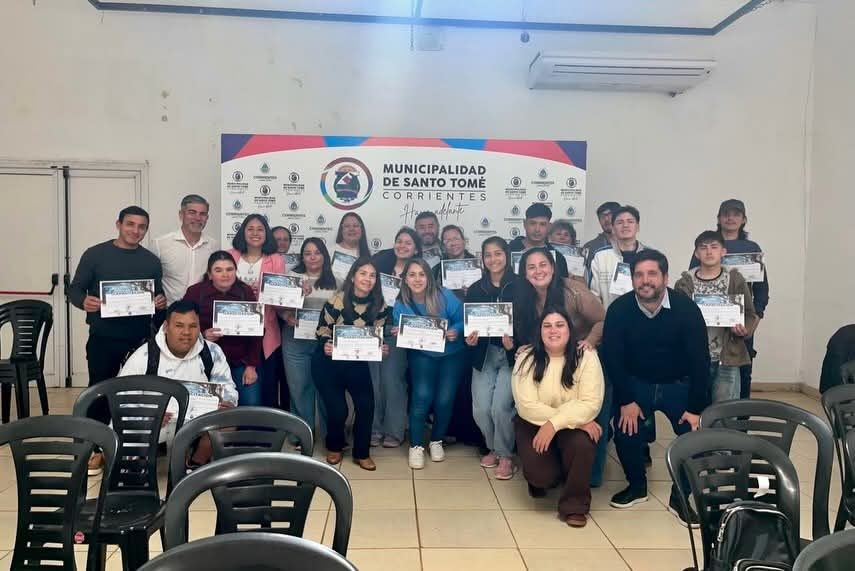 Termina el Curso de Gestión Empresarial con clase sobre IA