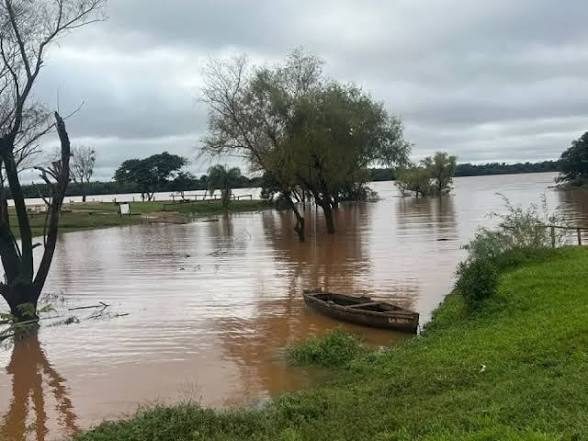 Río Uruguay estacionado: sigue habilitado el paseo costero