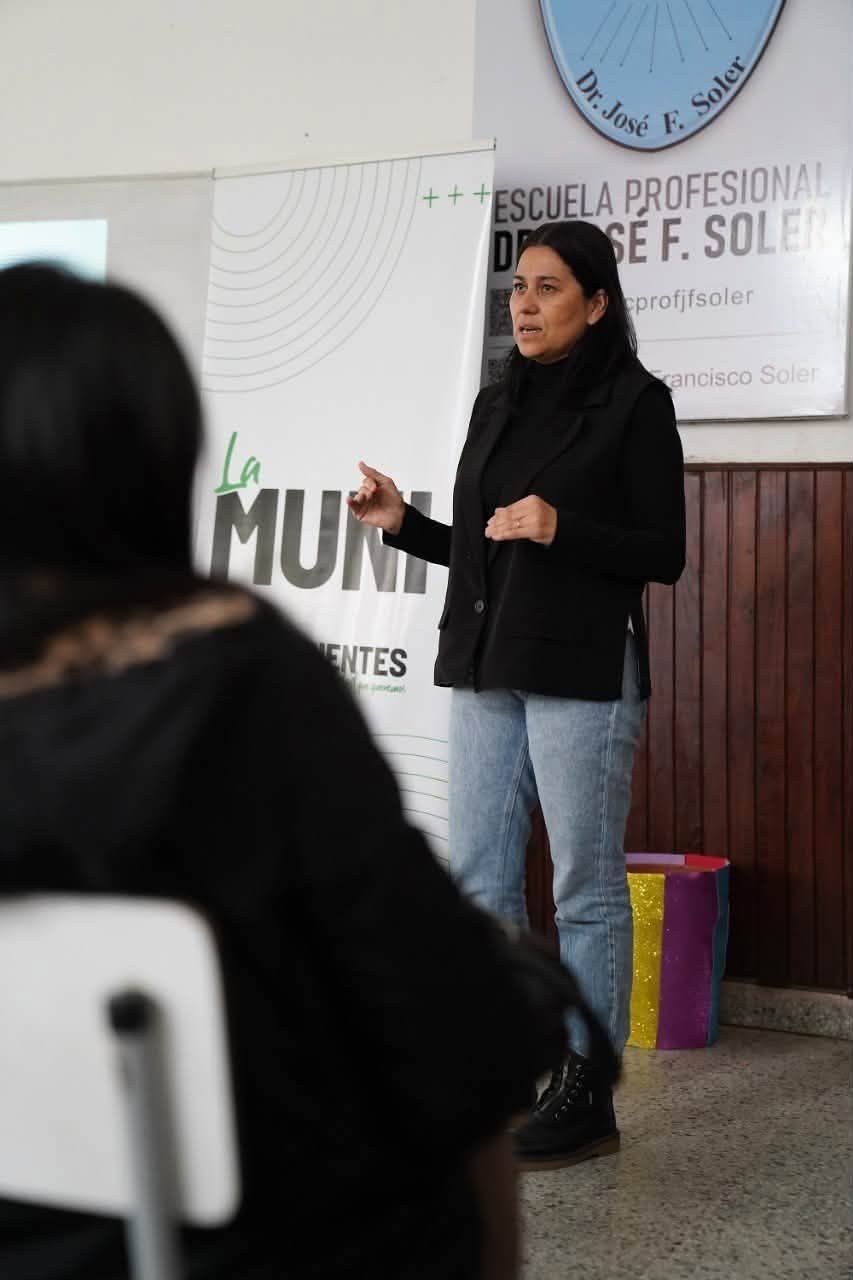 Curso de manipulación de alimentos para futuros emprendedores