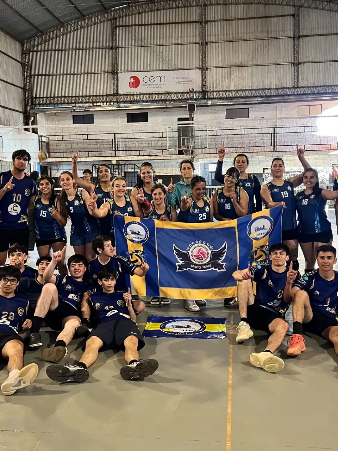 Doble título para el club: campeón en vóley mayores