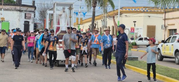 Andahazi cerró la Feria del Libro de Corrientes