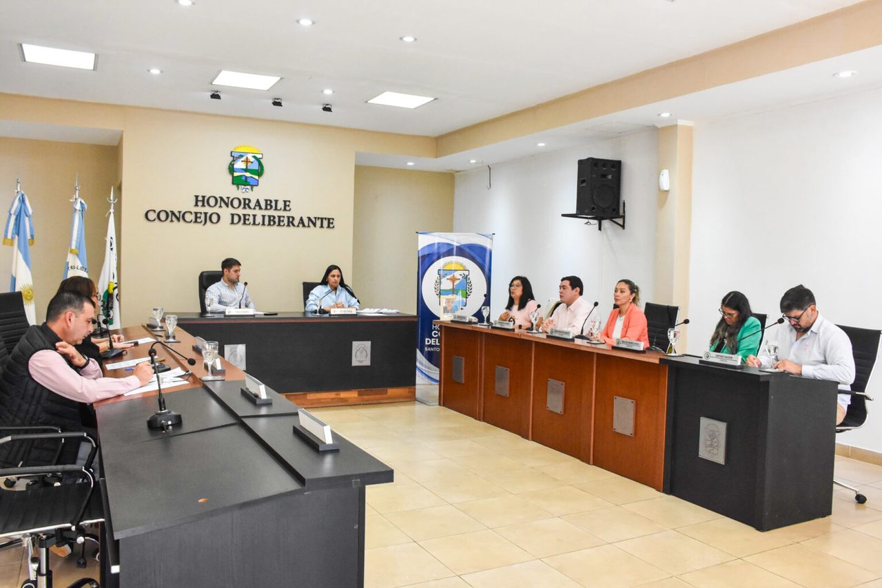 El Concejo de Santo Tomé debate gas envasado, nocturnidad y ruidos molestos