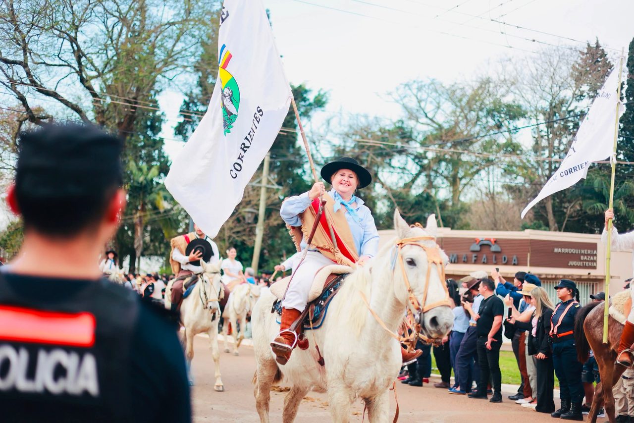 Homenaje a San Martín en Yapeyú con autoridades correntinas