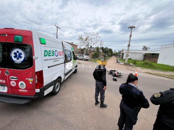 Choque entre dos motos en Corrientes dejó un herido