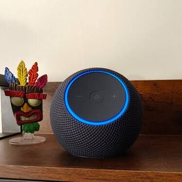 Alexa Plus: mejor en el hogar, floja como asistente personal