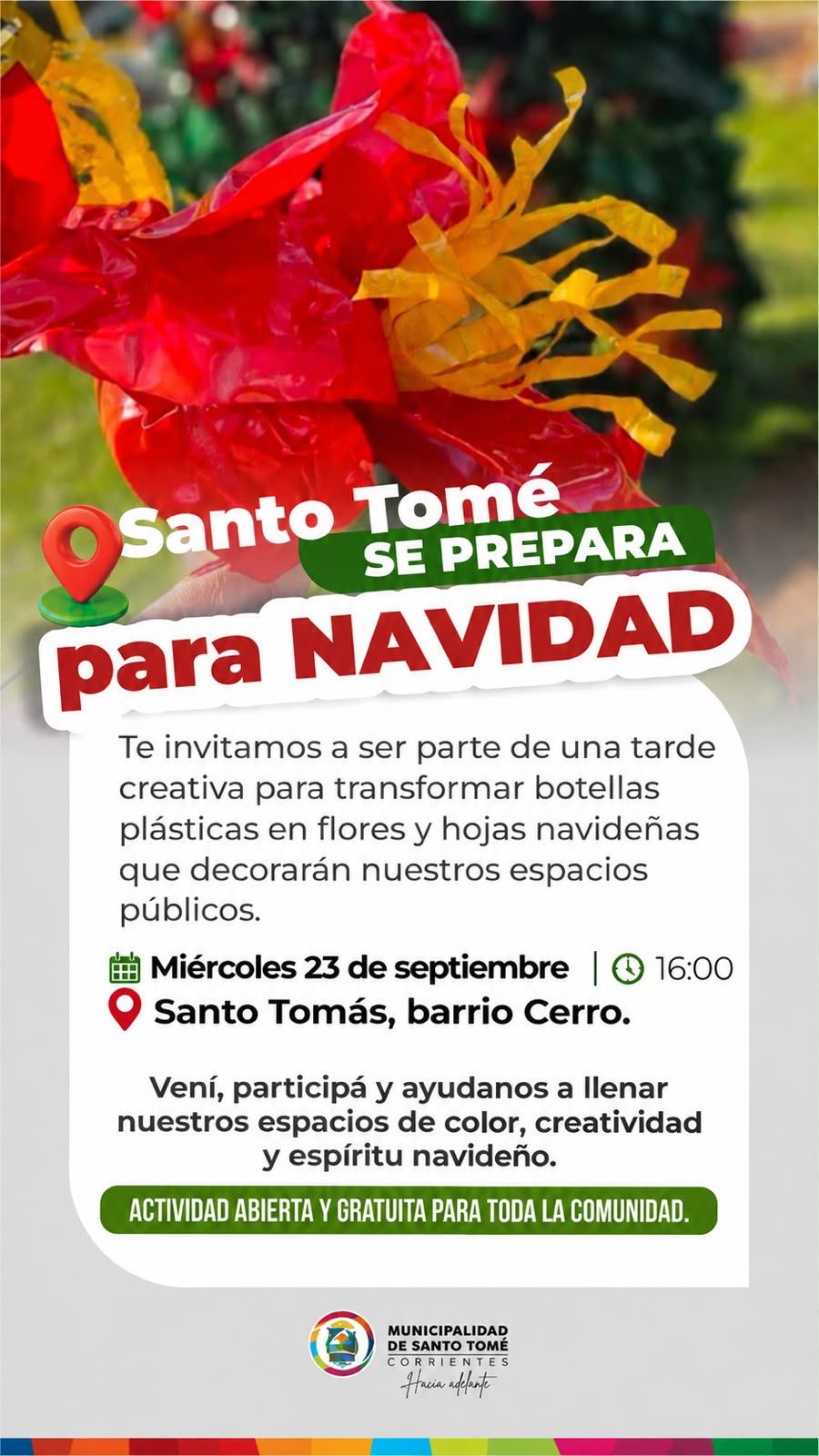 Santo Tomé recicla botellas para hacer flores navideñas