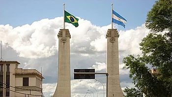 Cortarán el puente a Brasil por maniobras militares