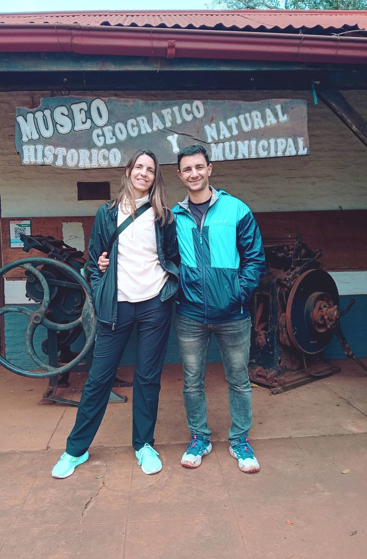 Turistas de Moreno, Chaco y Alem visitaron el Museo Virasoro