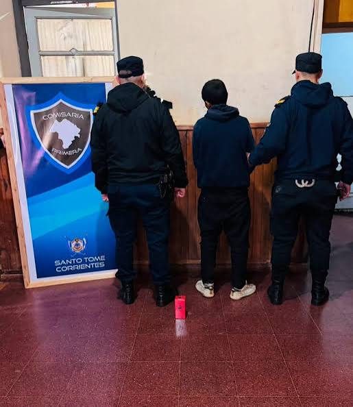 Robó perfumes en una farmacia y lo atraparon a pocas cuadras