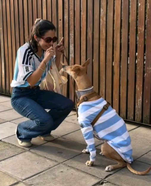 Rescató a una galga y hoy es influencer con marcas propias