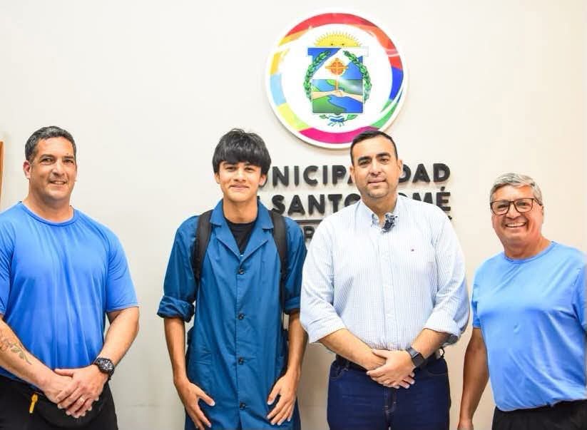Santo Tomé recibió a jóvenes deportistas destacados