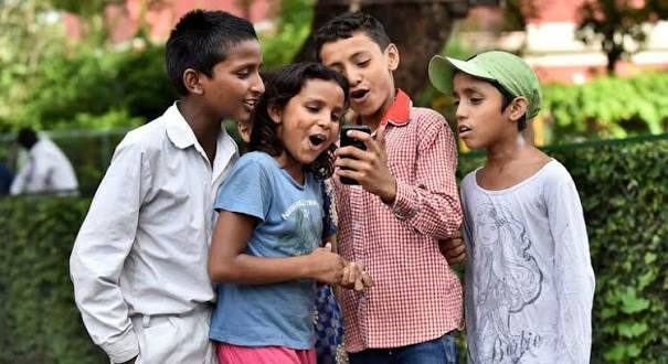 Los nuevos riesgos digitales que enfrentan los niños hoy