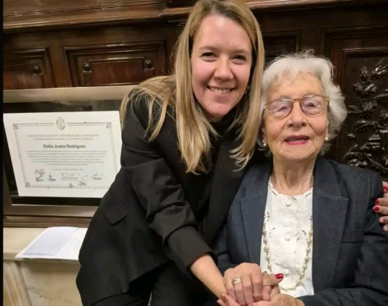 Juana Rodríguez recibió la máxima distinción del Senado correntino