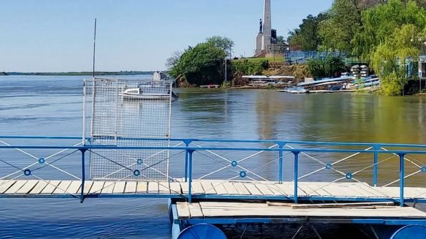 Corrientes capital, cerca de sus primeros evacuados por el Paraná
