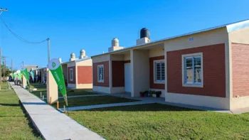 INVICO sortea 17 viviendas en Santa Catalina para familias con más de 30 años de antigüedad