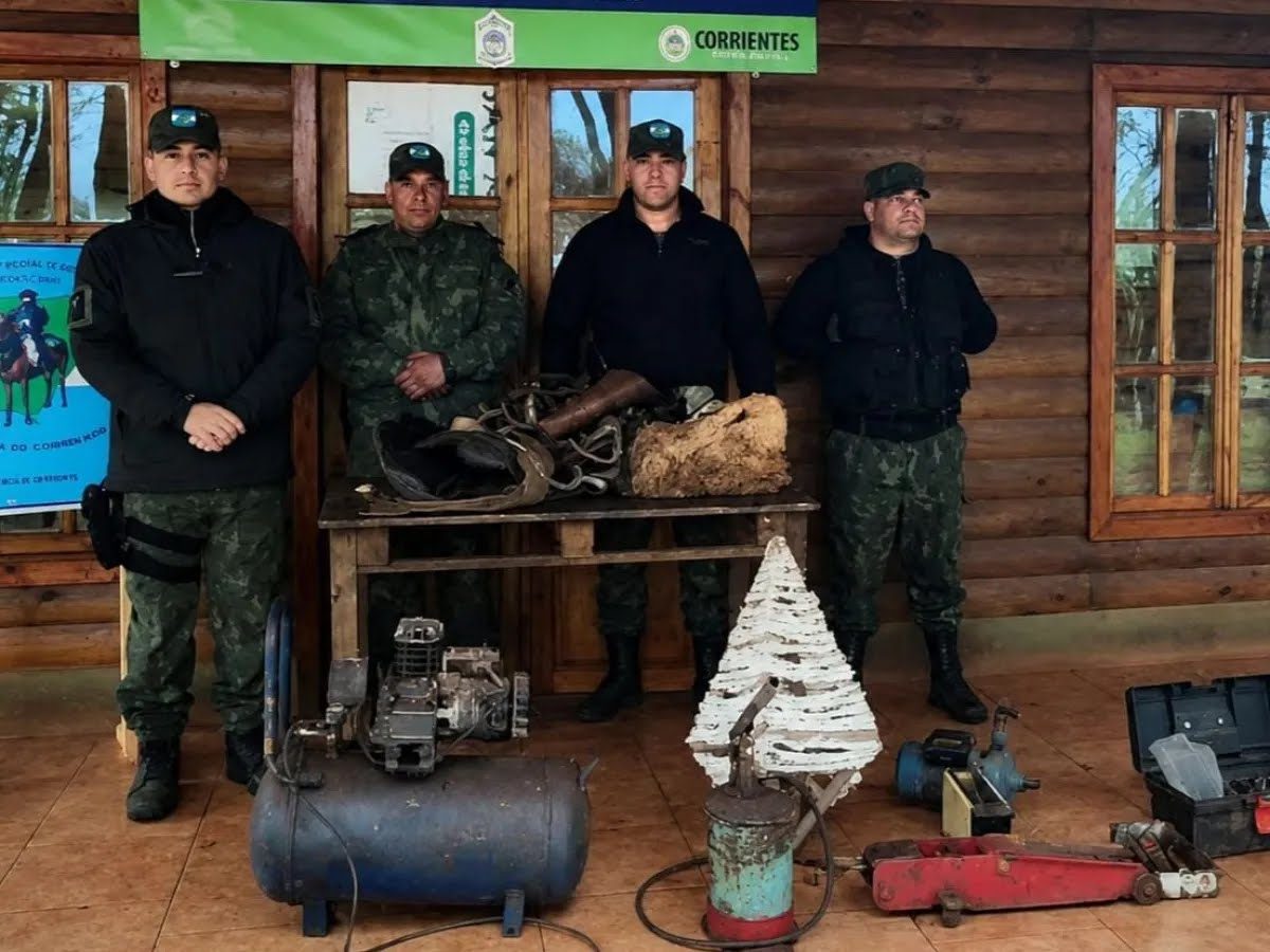 Buscaban ganado robado y hallaron un arsenal de herramientas