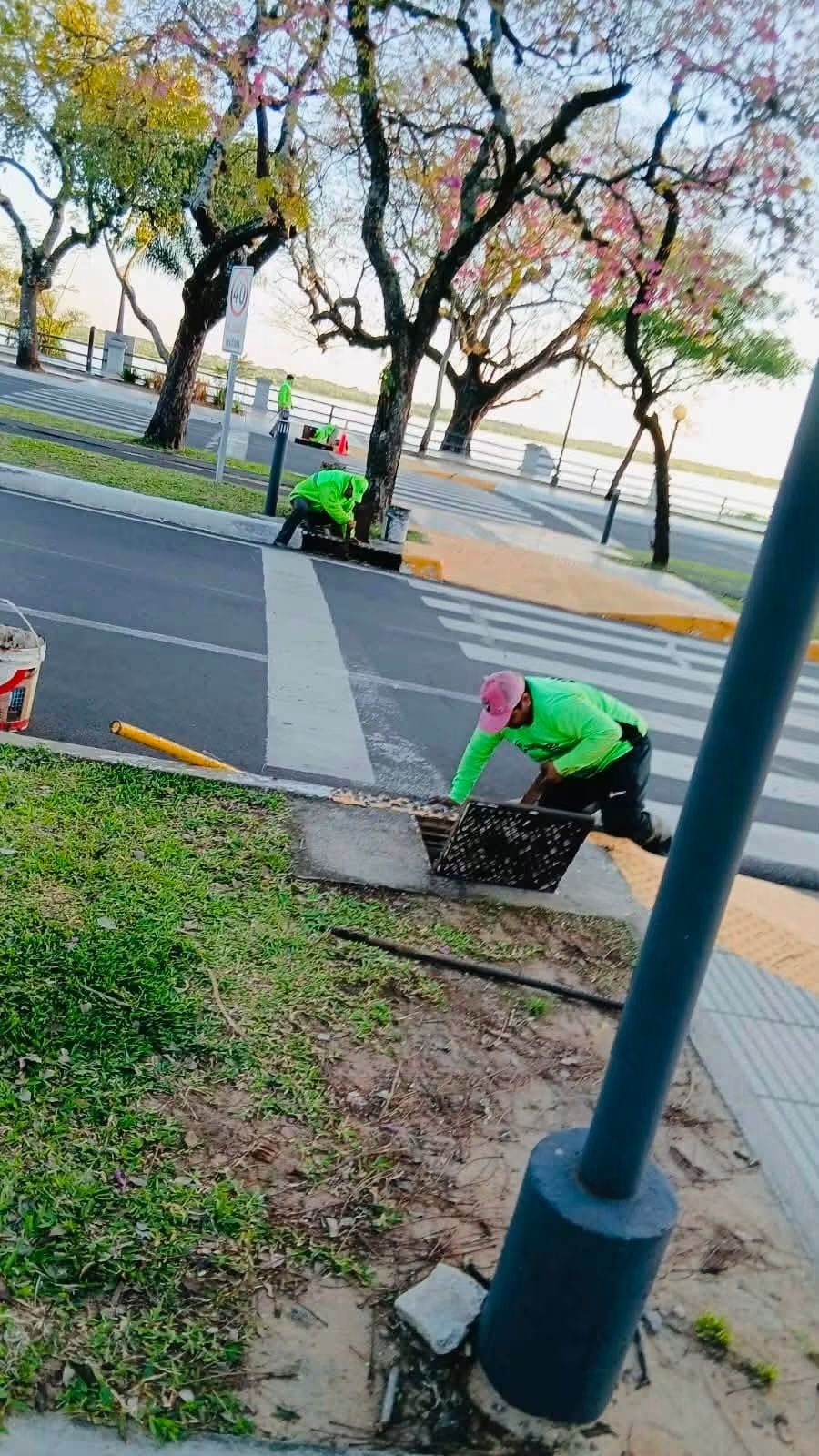 Trabajos preventivos en la costanera de cara a El Niño
