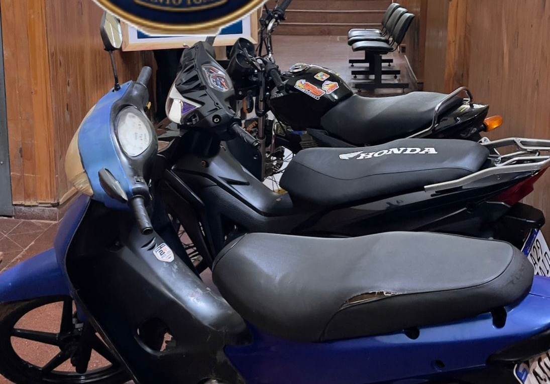 Allanamiento por estafa en Santo Tomé: secuestran motos y celulares