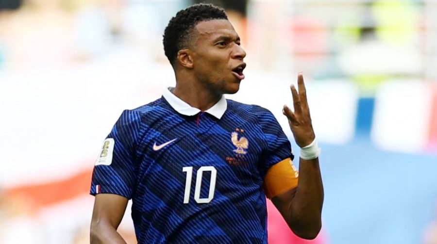 Mbappé desplaza a Messi como máximo goleador histórico