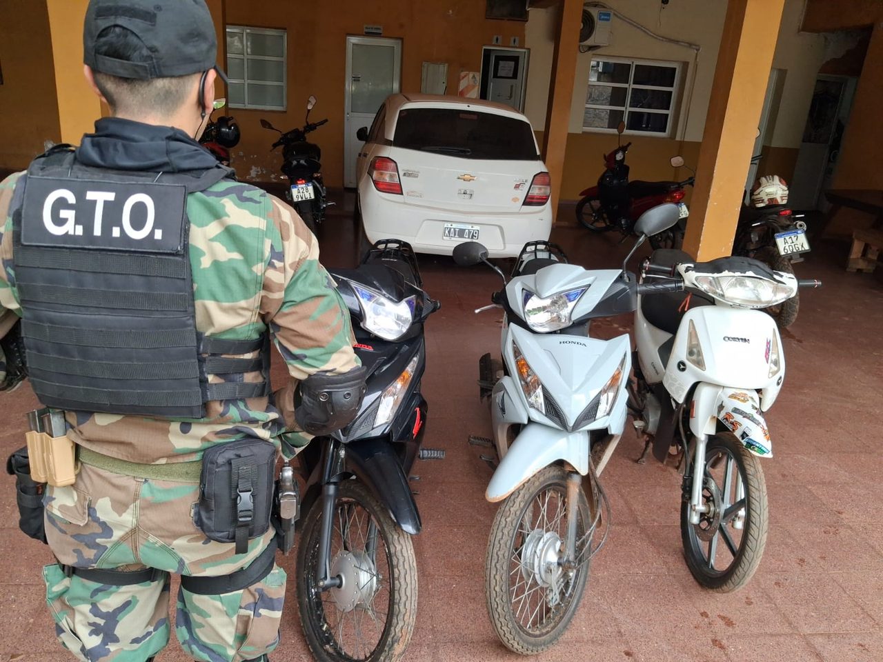 Secuestran tres motos y un auto con papeles truchos en Santo Tomé