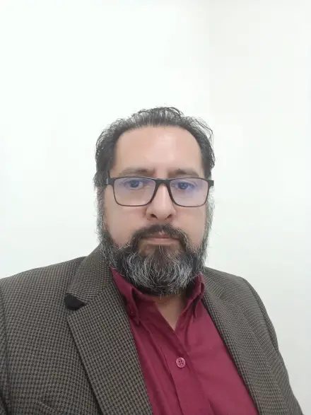 Un escritor correntino ganó premio literario en Chaco