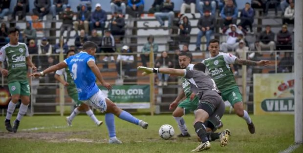 Mandiyú y Huracán de Goya juegan por el primer puesto
